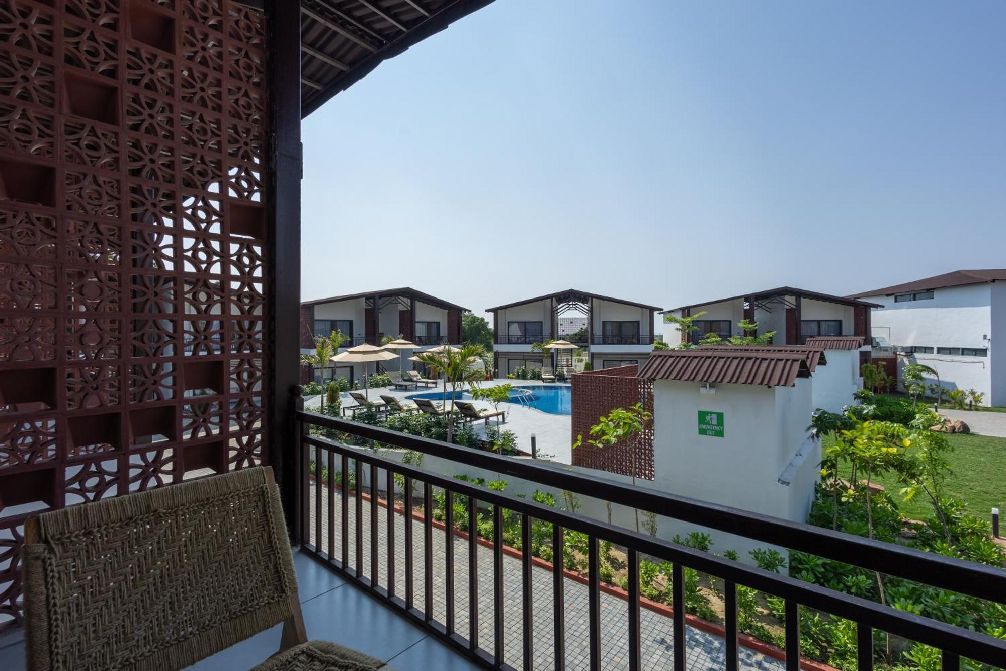 Evoke Dholavira Hotel Exterior photo